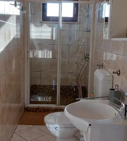 Green Villa Apartment *